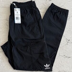 adidas Black Men's Pants - Originals Woven Black Cargo pants.